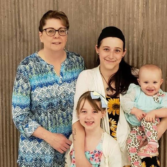 Meet your Posher, Christina - Picture 1 of 1